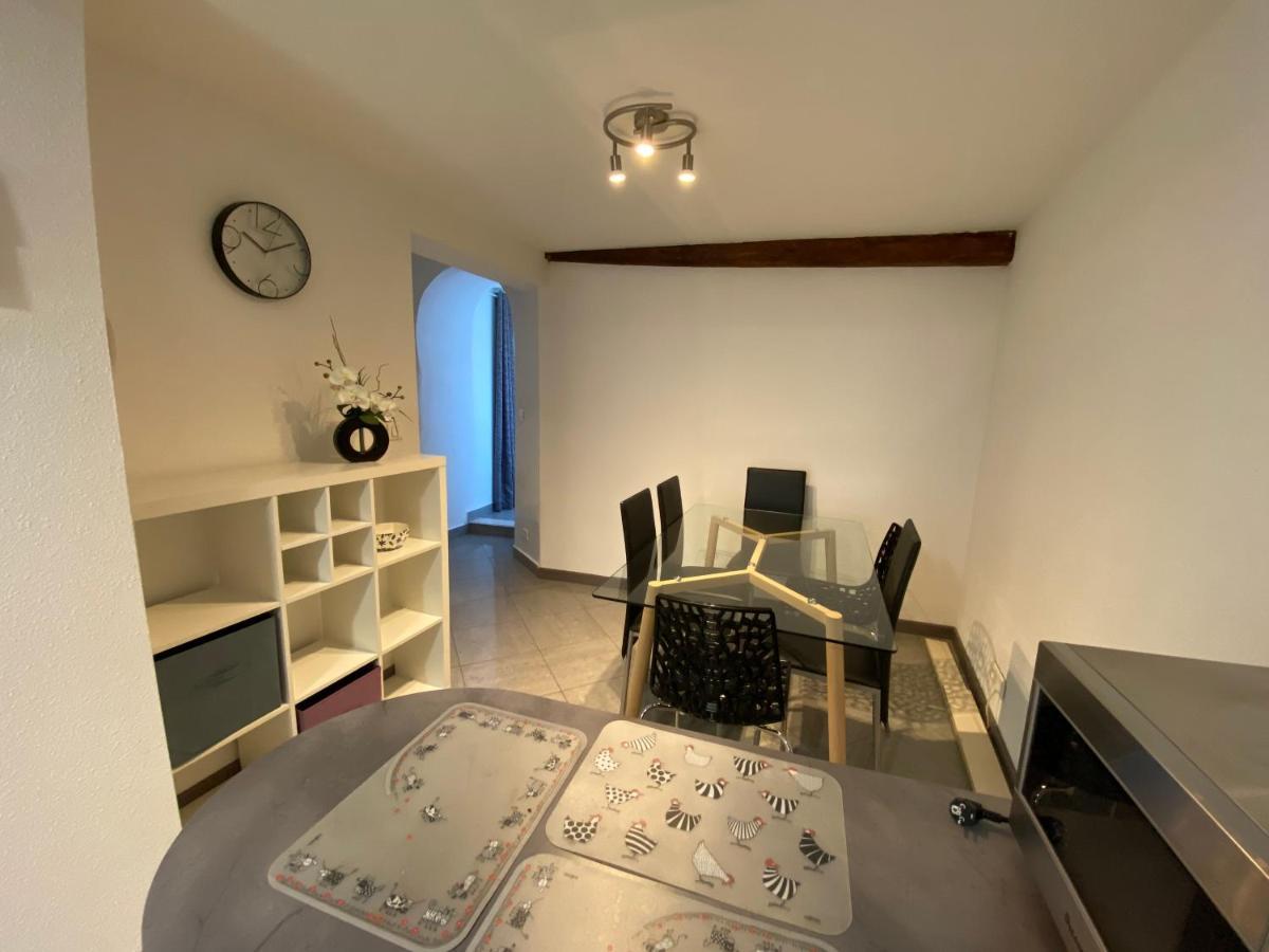 אגויסהיים Guesthouse Les 3 Chateaux מראה חיצוני תמונה