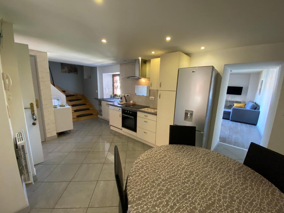 אגויסהיים Guesthouse Les 3 Chateaux מראה חיצוני תמונה